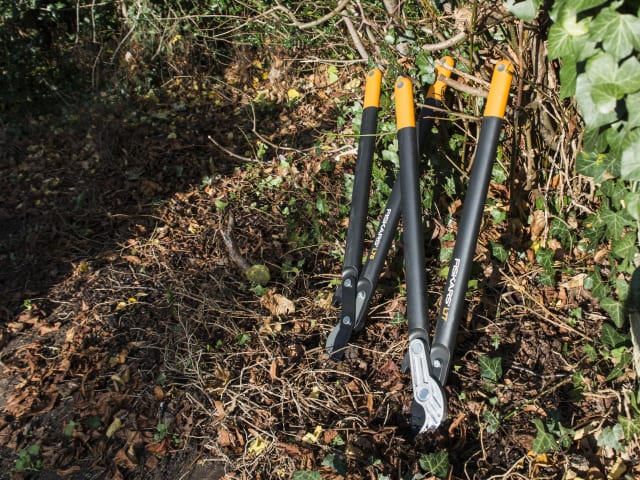 Fiskars PowerGear Bypass Lopper - Thumbnail 5