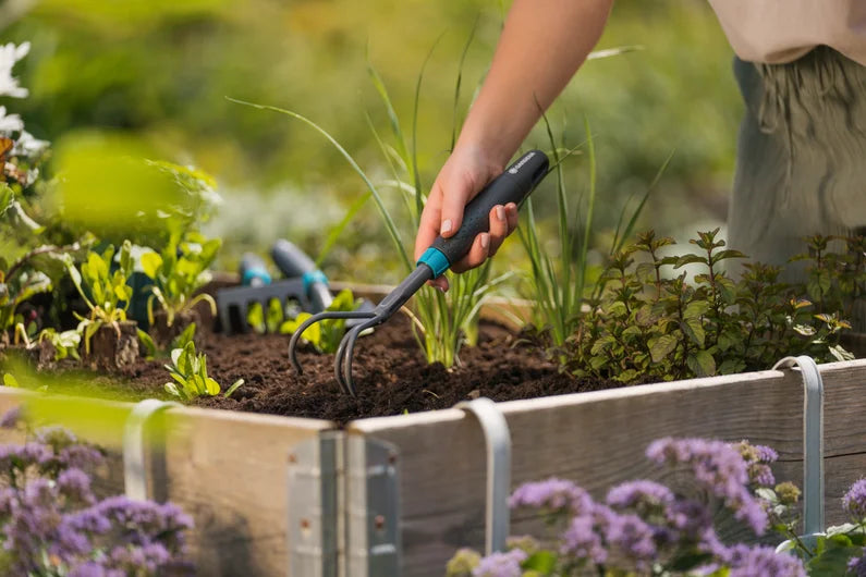 Gardena Hand Grubber