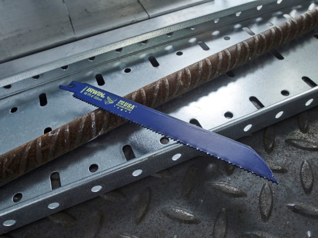 IRWIN® 810R Sabre Saw Blade Metal & Wood Cutting 200mm Pack of 2