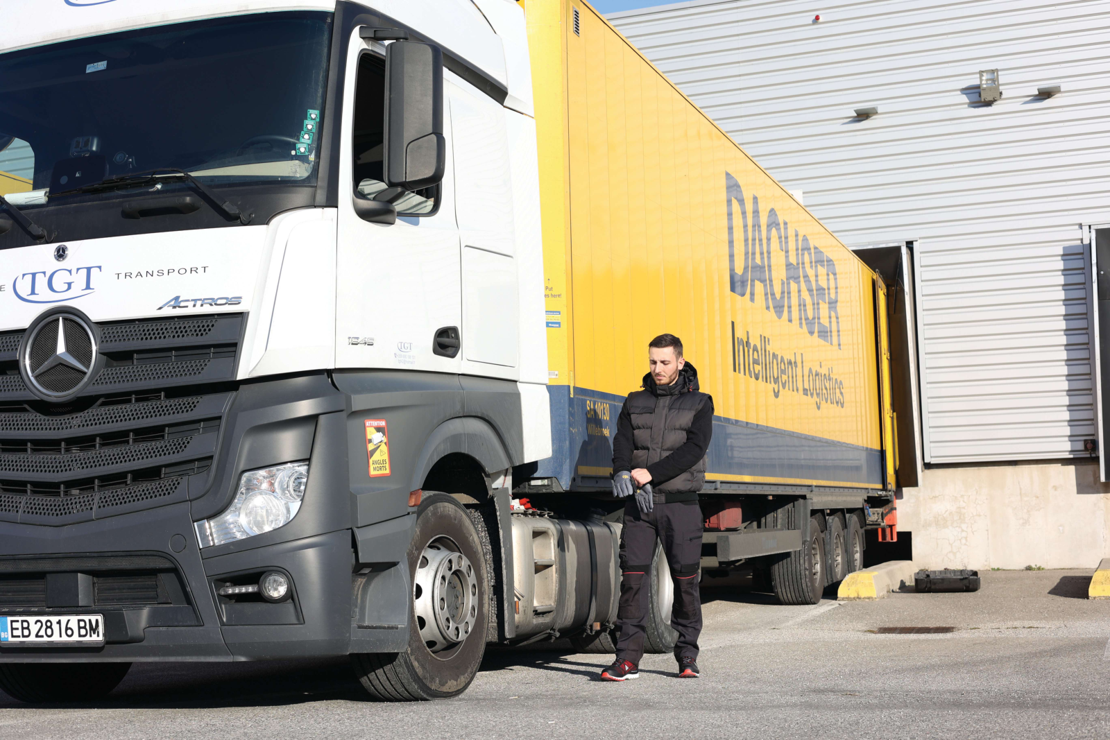 Delta Plus BOROK VV903 Thermal Gloves – Moisture-Resistant, Warm & Durable