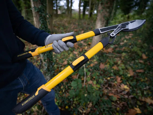 Roughneck XT Pro Telescopic Bypass Loppers 695 - 945mm