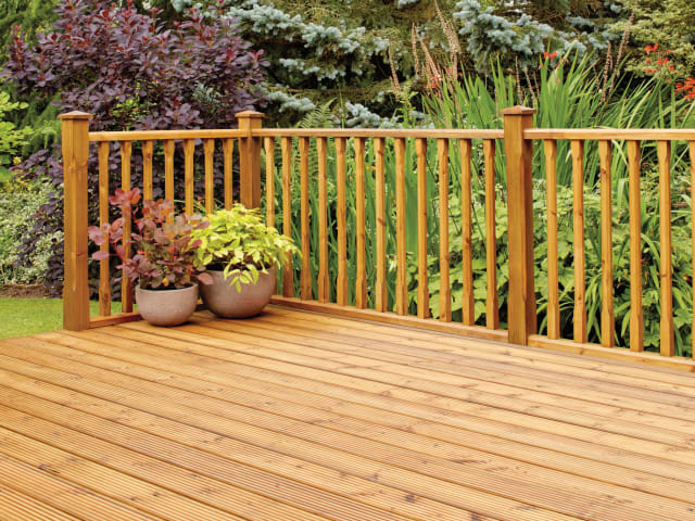 Ronseal Ultimate Protection Decking Oil Natural 2.5 litre