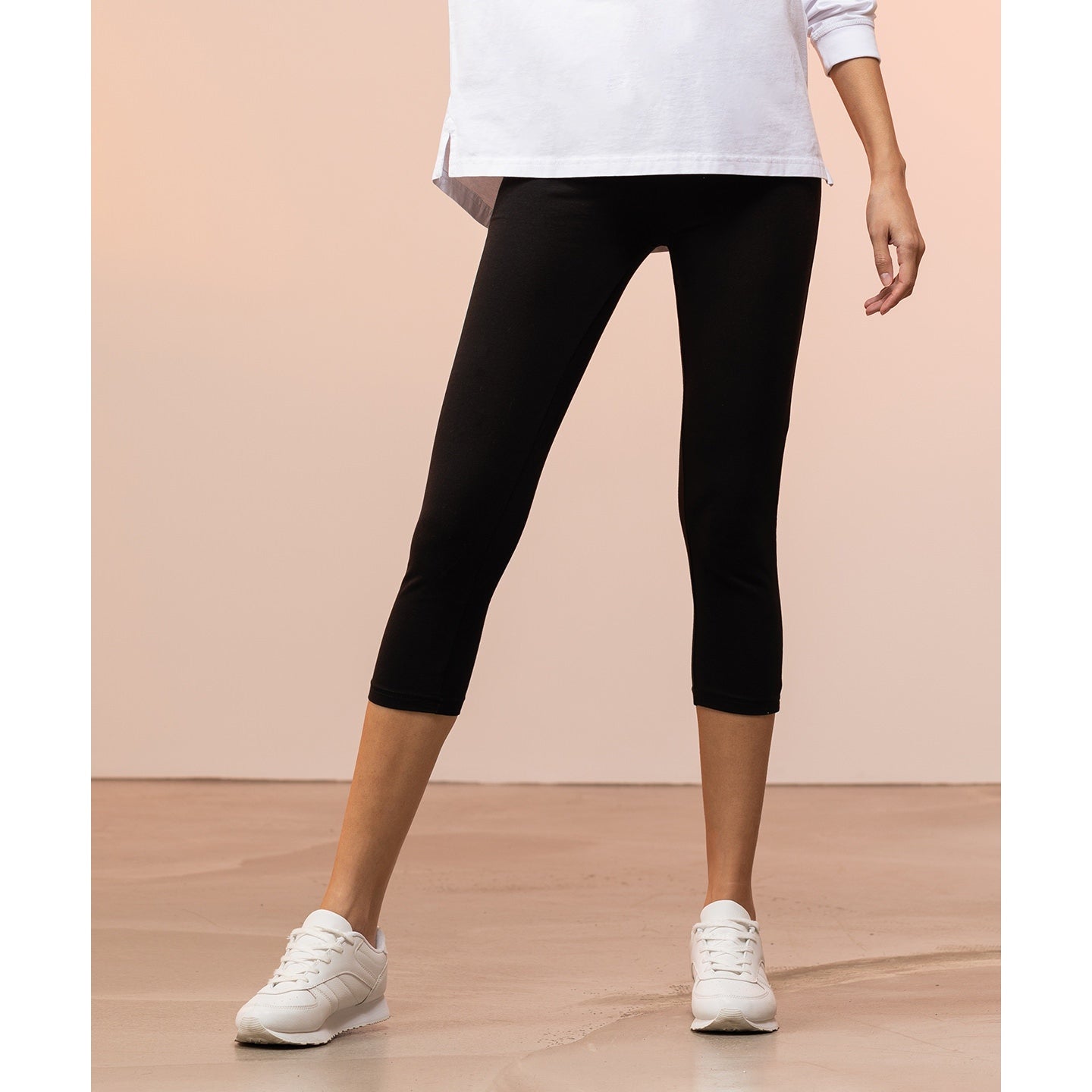 Sf Women's ¾ Leggings