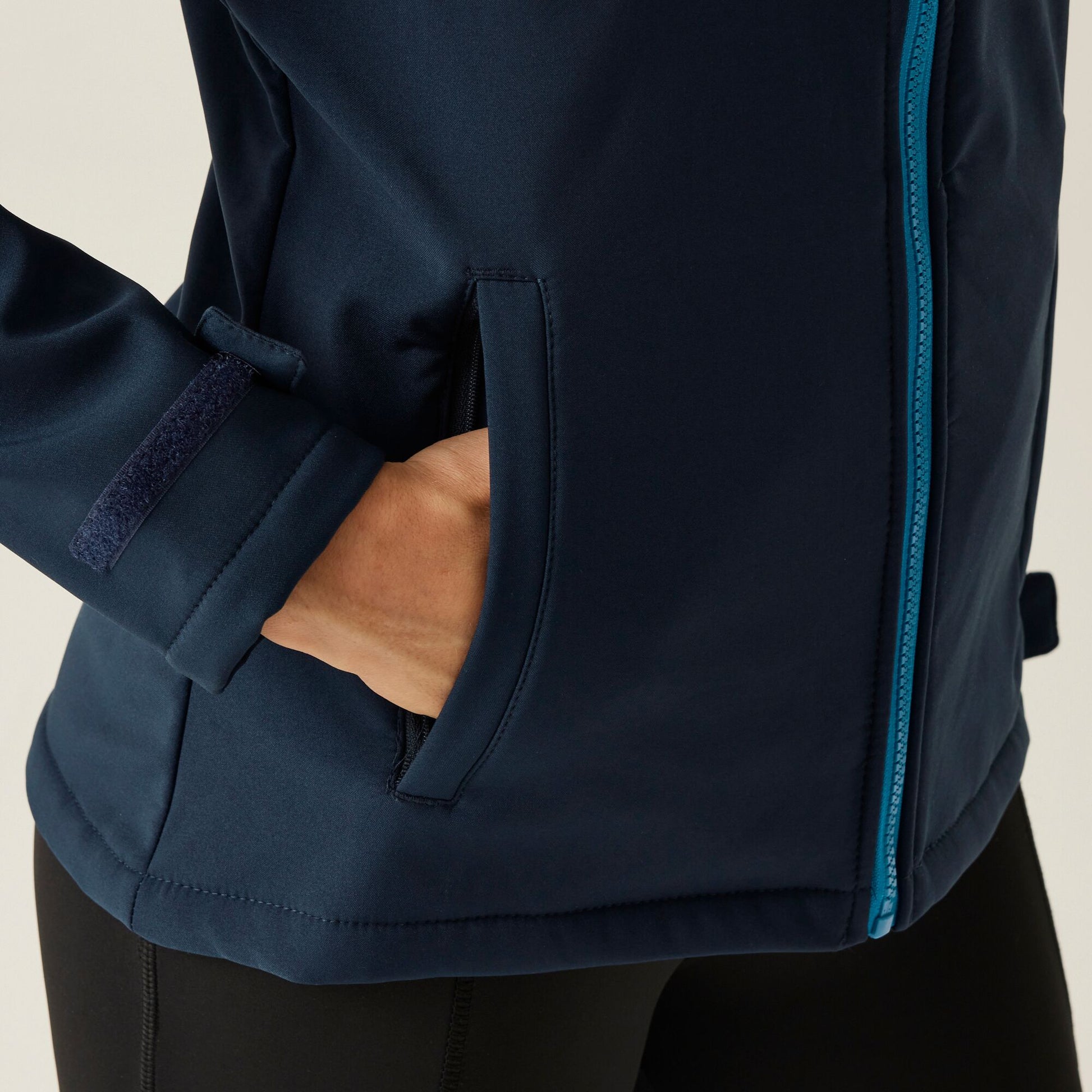 #colour_navy-french-blue