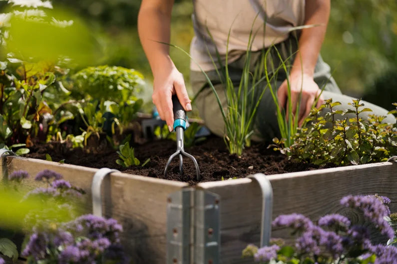 Gardena Hand Grubber