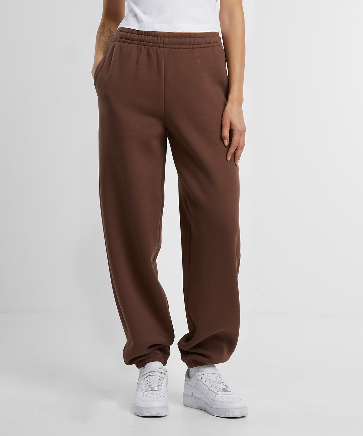 Build Your Brand BY291 Women’s Fluffy Sweatpants