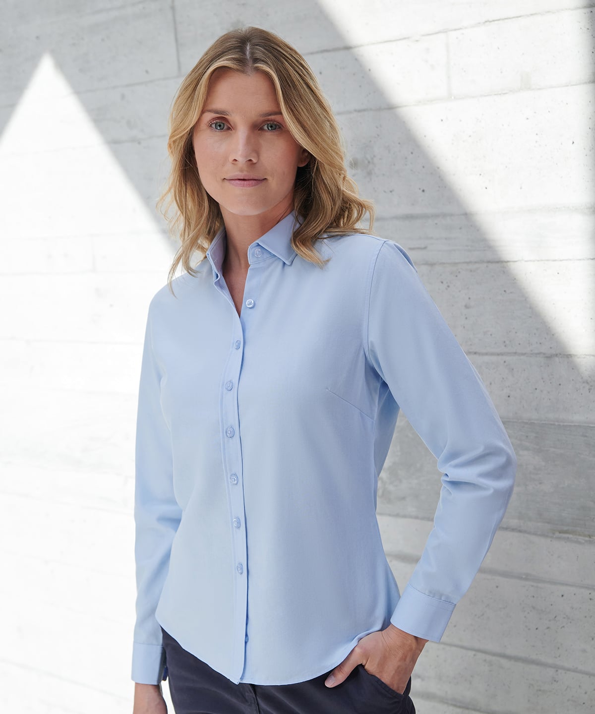 Henbury HB583 Women’s Long Sleeve ‘cotton-Feel’ Coolplus® Shirt