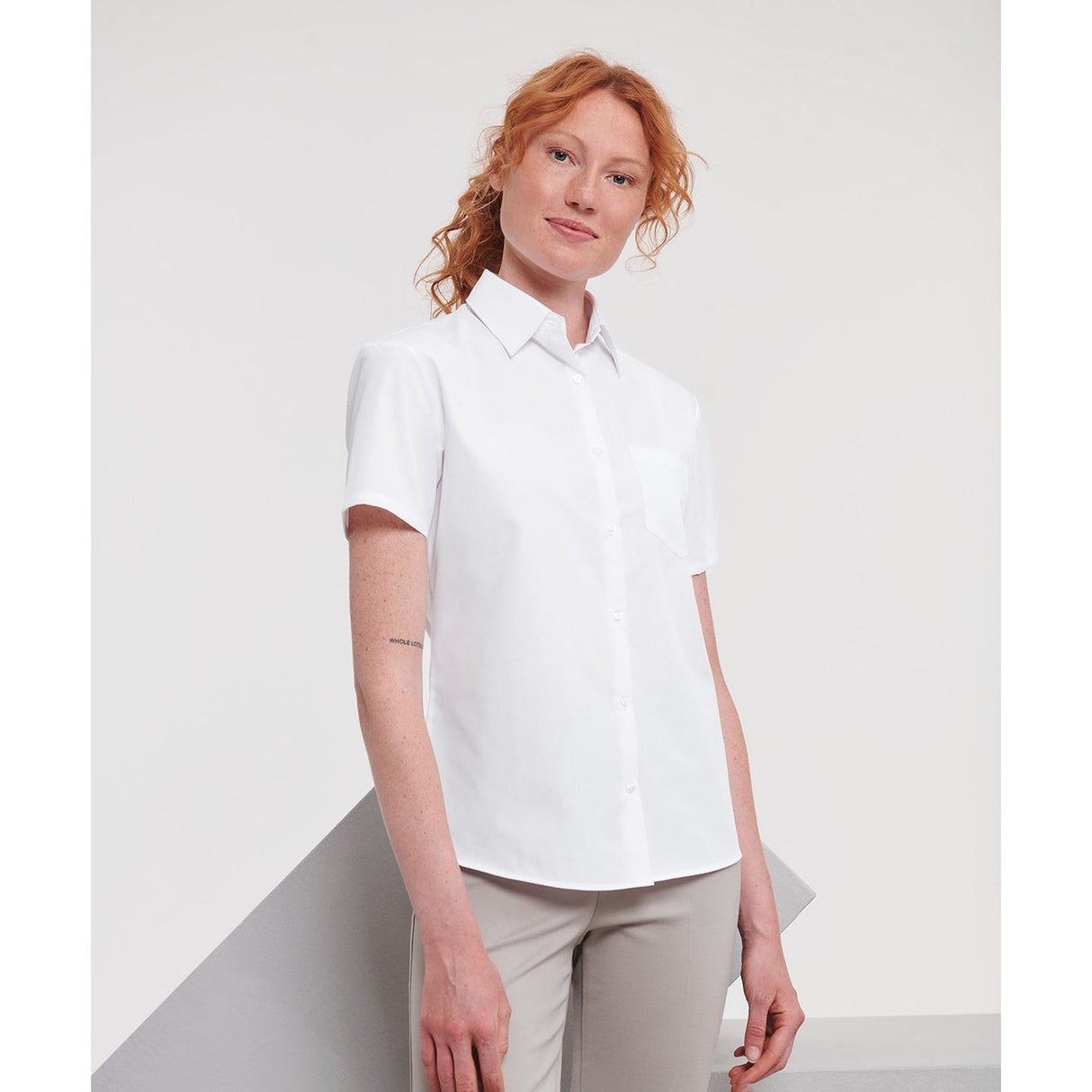 Russell Collection Women's Short Sleeve Polycotton Easycare Poplin Shirt